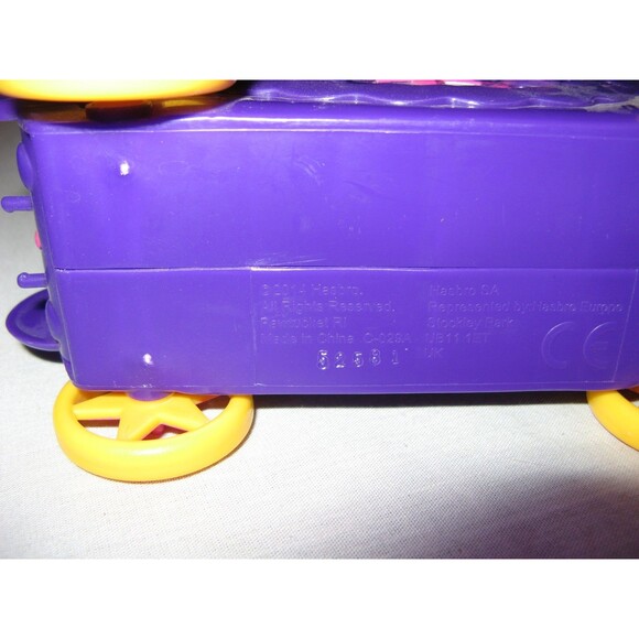 My Little Pony G4 Cutie Mark Magic Twilight Sparkles Purple Charm Carriage - Picture 6 of 6